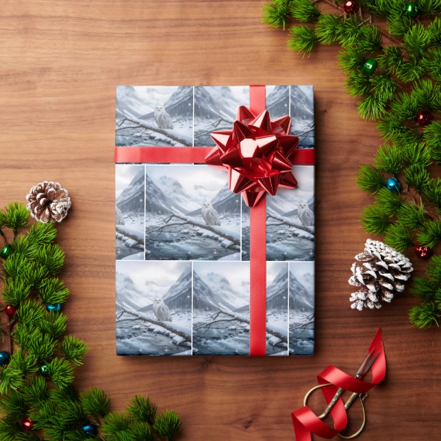 Papel De Presente Snowy Owl On a Winter Tree Branch (Presente de Natal)