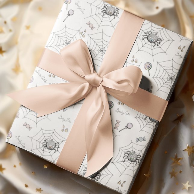 Papel De Presente Spookie Cutie Baby Spider, Web & Halloween Candy (An adorable Baby Halloween pattern of baby spiders on webs and scattered candies with cute phrases.)