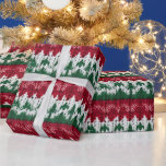 Papel De Presente Tacky Knit Ugly Christmas Sweater Design<br><div class="desc">Elevem o seu presente de Natal com este Tacky Knit Ugly Christmas Sweater Pattern Wrapping Paper! Apresentando um delicioso design em verde vibrante e vermelho contra um fundo branco nítido, este papel de embrulho captura o charme esquisito de suéteres clássicos e feios de Natal. Perfeito para adicionar um toque divertido...</div>