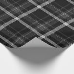 Papel De Presente Tartan Knight Christmas<br><div class="desc">Uau! Que bonito! Aqui está um legal papel de embrulho que o ajudará a expressar sua consideração com charme tartan. Pode ser casual com fio ou elegante com fita de veludo. Belo plástico de presente de xadrez que vem em muitos tamanhos. Este é o papel perfeito para cada ocasião em...</div>