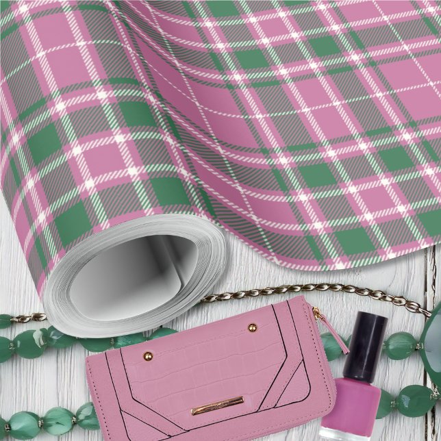 Papel De Presente Tartan - Rosa Rosa-Esmeralda Verde-Marfim (Tartan - Rose Pink-Emerald Green-Ivory Wrapping Paper by Leapfroglisics Shop)