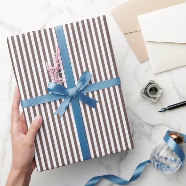 Papel De Presente Taupe Escuro e Listras Brancas (Presentear)