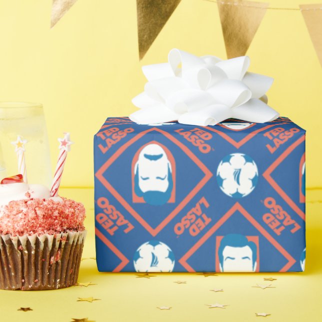 Papel De Presente Ted Lasso | Face and Ball Diamond Pattern (Festa de aniversário)