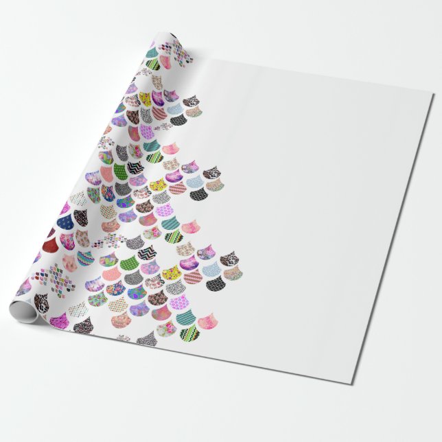 Papel De Presente Teste padrão Scalloped Chevron floral lunático (Desenrolado)