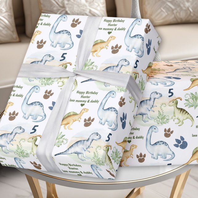 Papel De Presente Texto de Aniversário do Dinossaur T rex Boy (Dinosaur T rex Boy Birthday Name Text Wrapping Paper)