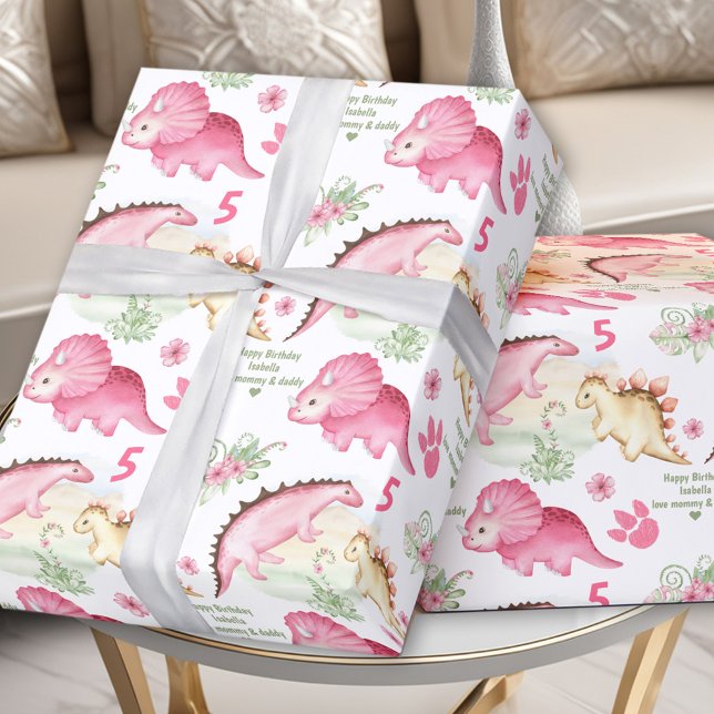 Papel De Presente Texto de Nome Personalizado de Aniversário da Rapa (Pink Dinosaur Girl Birthday Custom Name Text Wrapping Paper)