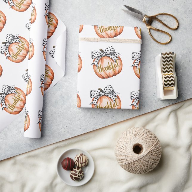 Papel De Presente Thankful Pumpkin with Polka Dot Bow  (Artesanato)