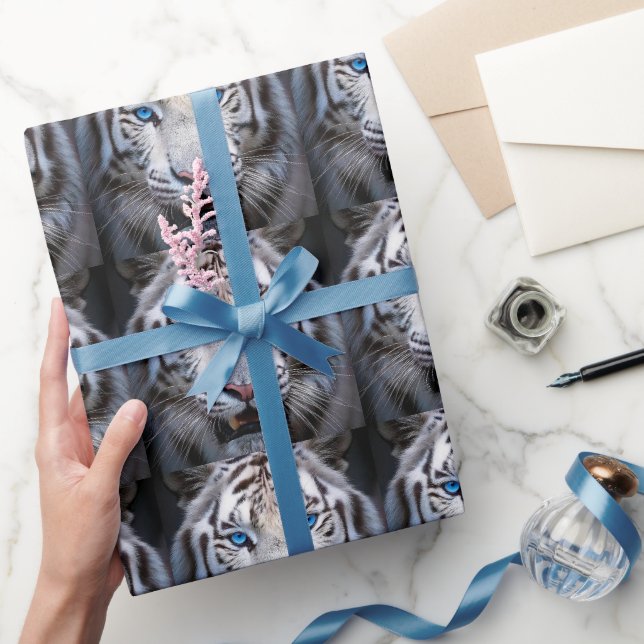 Papel De Presente Tigre branco com olhos azuis (Presentear)