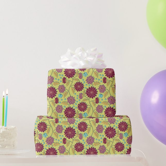 Papel De Presente Trailing Dahlia Flower Red on Yellow (Presentes para festas)