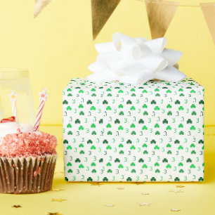 Papel De Presente Três é um charme. Dia de São Patrício. 3º aniversá
