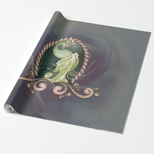 Papel De Presente Um pavão majestoso em ouro e verde (Desenrolado)
