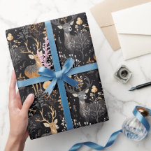 Veado da Floresta Elegante com Acentos Florais