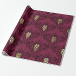 Papel De Presente Vinho Tinto Vermelho Paris Antigo e Dourado Grunge<br><div class="desc">Papel de embrulho temático vinho tinto borgonha vintage de Paris.</div>