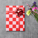 Papel De Presente Vintage da prancha vermelha-rosa com xadrez<br><div class="desc">Papel de mola para a vinheta da prancheta,  cor-de-rosa e vermelho,  com verificação</div>