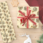 Papel De Presente Vintage Sheet Music French Horns Christmas<br><div class="desc">Os chifres franceses são decorados para o Natal com galhos de pinheiros verdes,  bagas e sagrados,  com um fundo de partituras. Presentes para amantes de música e todo mundo ganha um valor extra com esta design musical de Natal.</div>