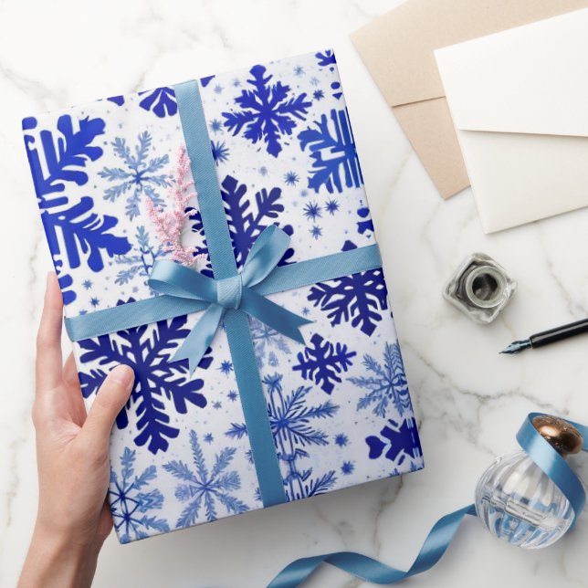 Papel De Presente Wrap Festivo Wonderland 'Royal Blue Snowflakes' (Presentear)