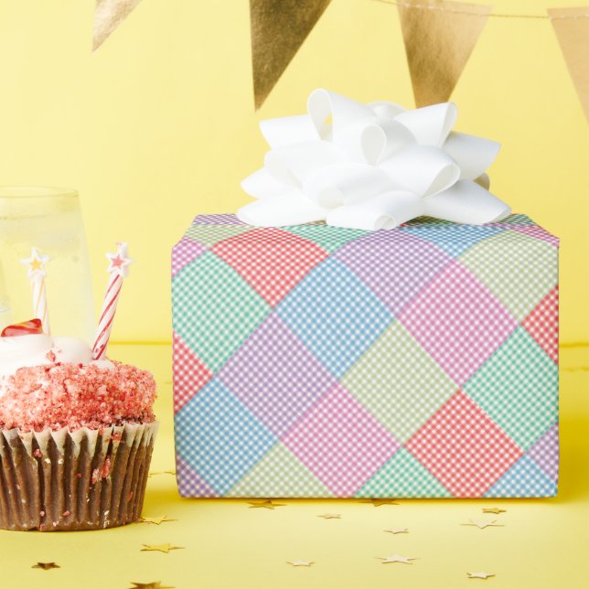 Papel De Presente Xadrez Angular em Patchwork (Festa de aniversário)