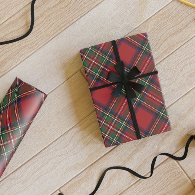 Papel De Presente Xadrez Red Green Rustic Stewart Tartan (Plaid Clan Stewart Tartan Red and Green Wrapping Paper)