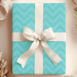 Papel De Presente Ziguezague Azul Turquesa Moderno Chic<br><div class="desc">Embrulhe seus presentes com estilo contemporâneo usando este papel de embrulho azul turquesa com ziguezague em forma de chevron que chama a atenção. O padrão geométrico ousado adiciona um toque de elegância moderna a aniversários, feriados ou qualquer ocasião especial. Feito de papel de alta qualidade, este embrulho vibrante garante uma...</div>