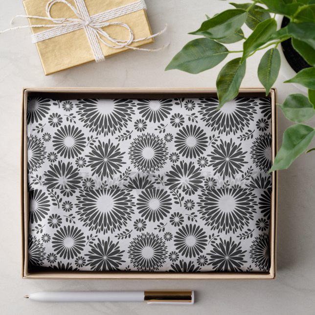 Papel De Seda Boho Chic Preto Branco Flores Folclóricas e Explos (Presente)