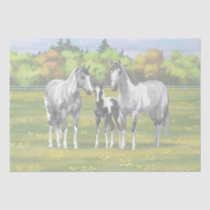 Papel De Seda Cinzas De Maçã Em Cavalos De Tintas Em Pastagem 