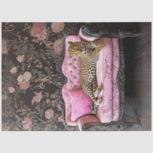 Papel De Seda Decoupage Leopardo em Sofá Francês de Veludo Rosa