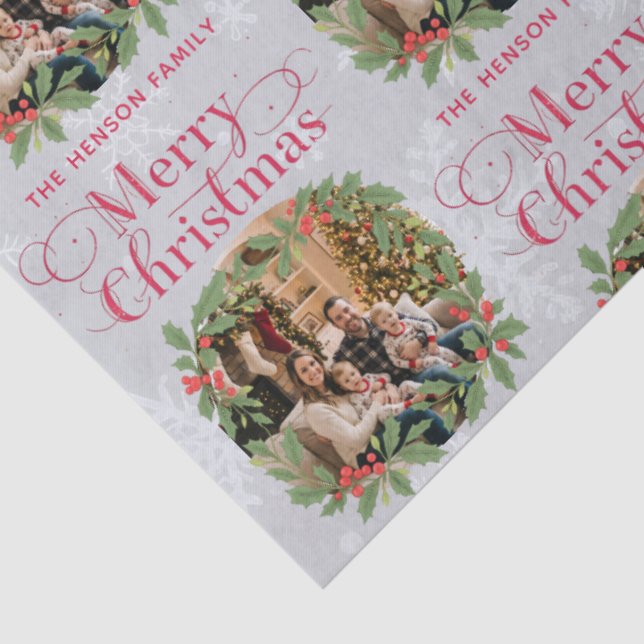 Papel De Seda Elegant Holly Wreath Merry Christmas Family Photo (Detalhes)