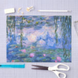 Papel De Seda Lírios de água<br><div class="desc">Lírios d'água é uma série de mais de 200 pinturas a óleo pelo impressionista francês Claude Monet. Esta pintura,  completada em 1919,  apresenta tons de azul e rosa.</div>