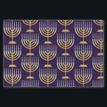 Papel De Seda Menorá azul<br><div class="desc">Padrão de menorah judia com velas em papel de presente azul.</div>