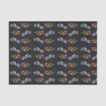 Motociclo e chamas em couro preto esmaecido