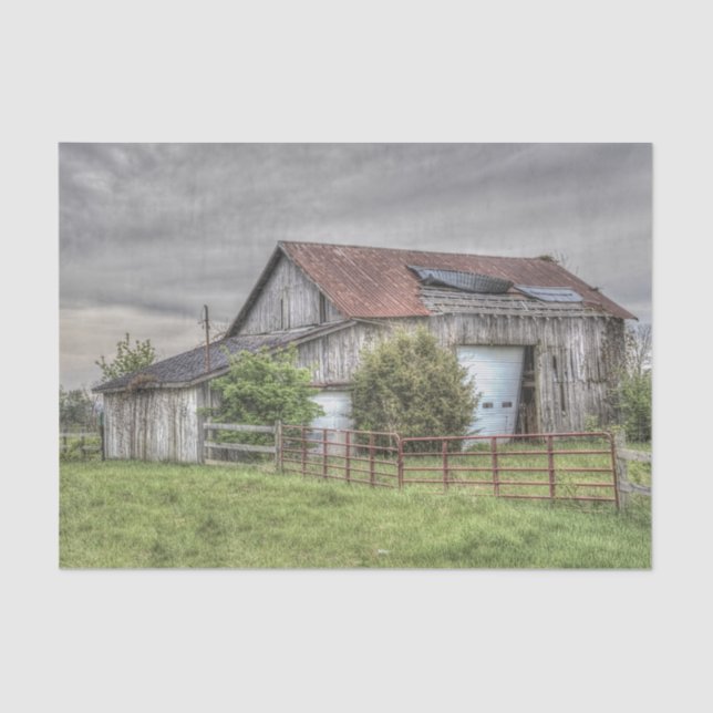 Papel De Seda Rustic Ohio Barn Sob Nuvens de Tempestade (Frente )