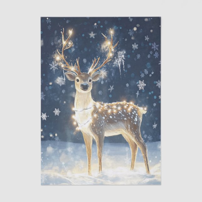 Papel De Seda Winter Scene of a Deer Draped in Xmas Lights (Frente )