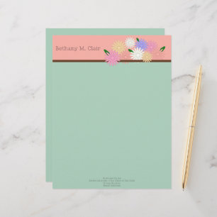 Papel Timbrado Belo arranjo de margaridas coloridas em ladeira