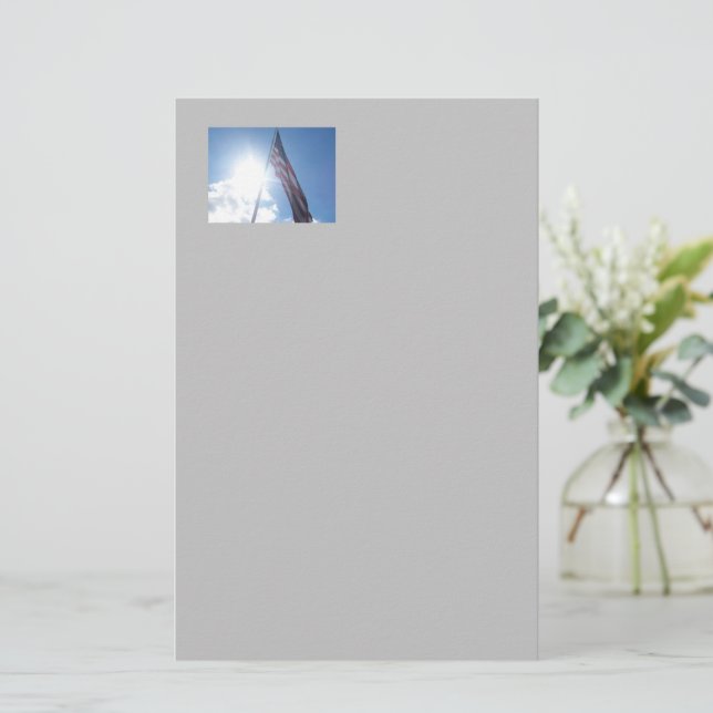 Papelaria Bandeira Patriótica (Em pé/Frente)