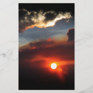 Papelaria bela foto de pôr do sol esfumaçado