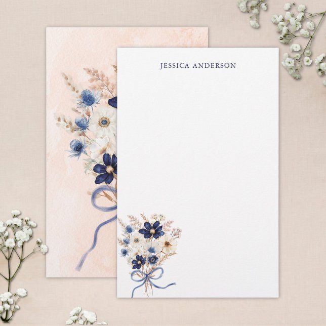Papelaria Buquê de Flores Azul Marinho Elegante Monogramado (Criador carregado)