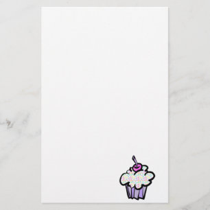 Papelaria cupcake com bolinhas pastéis