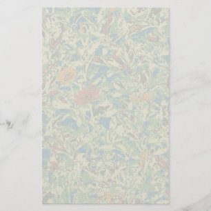 Papelaria Flowers against leaf camouflage pattern