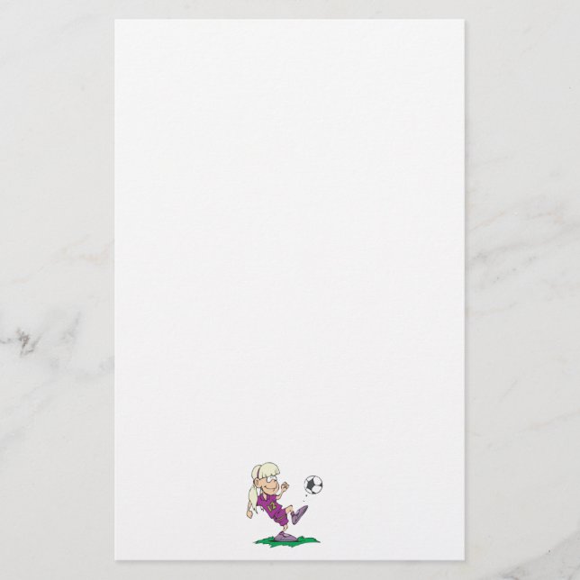 Papelaria garota bonita chutando bola de futebol (Frente)