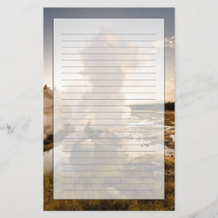 Papelaria Geyser da borda, bacia do geyser de Norris
