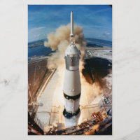 Lançamento do foguete Saturn V da Apollo à Lua 196