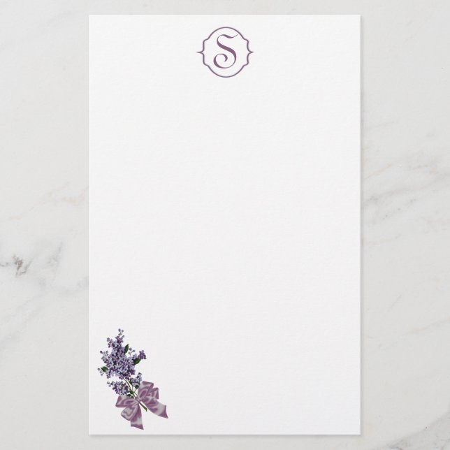 Papelaria Monograma e pulverizador roxo do Lilac com arco da (Frente)