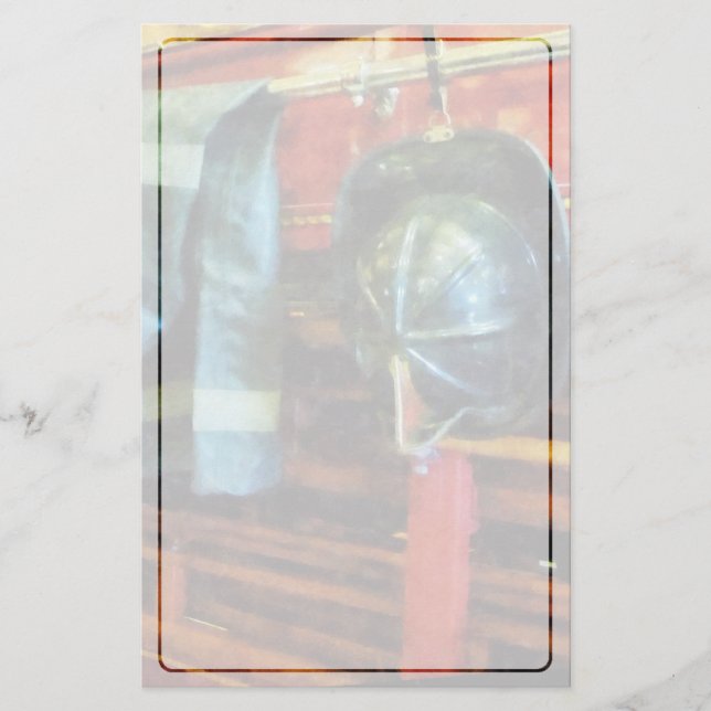 Papelaria O capacete e a jaqueta do bombeiro (Frente)