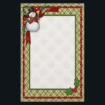 Papelaria Snowman Country Christmas<br><div class="desc">Feliz Natal do País com Snowman em seu tofat. O fundo é verde e xadrez dourada e sotaques vermelhos tijolos. Um arco vermelho escuro profundo com folhas está atrás do boneco de neve. Holly sprig no canto oposto. A área central é ligeiramente texturizada com flocos de neve brancos.</div>