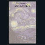 Papelaria Vincent van Gogh - Noite Estrelada<br><div class="desc">Starry Night (1889), por Vincent van Gogh, é um apos impressionismo de pintura paisagística de arte. Uma vista de uma cidade num vale à noite com as nuvens a girar, as estrelas a brilhar e uma bela lua ouro amarela. Foi pintado durante o dia pela memória e é a pintura...</div>