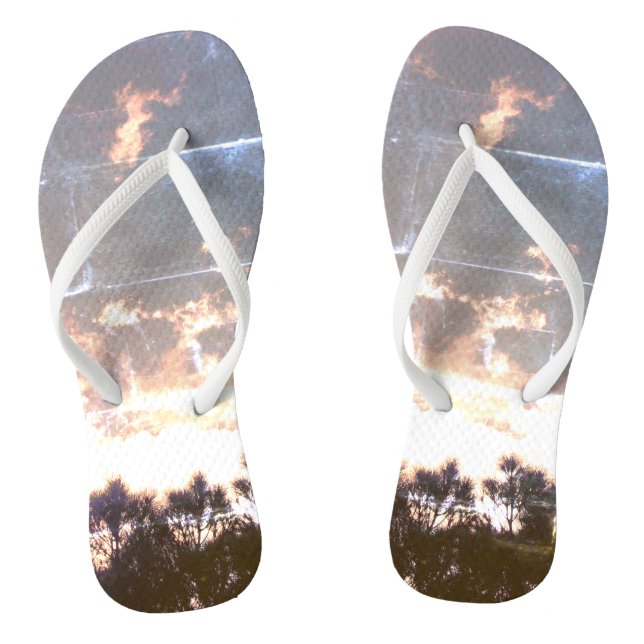 Par de chinelos estilo ecológico legal  (Pé da cama)