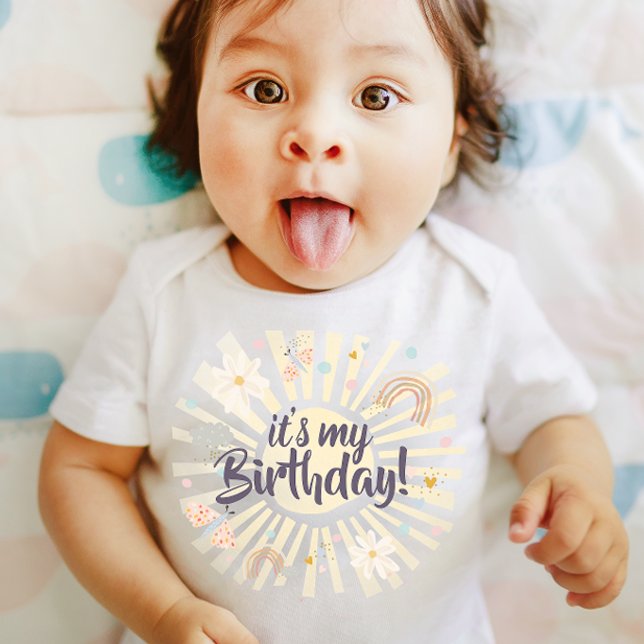 Para Bebê Camiseta Arco-íris Pastel Sol É Meu Aniversário Me (Criador carregado)