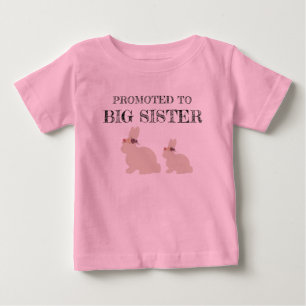 Para Bebê Camiseta Promovida a Irmã Mais Velha Bunny Flowers