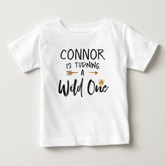 Para Bebê Camiseta Wild One Dourada Crown primeiro aniversar (Frente)