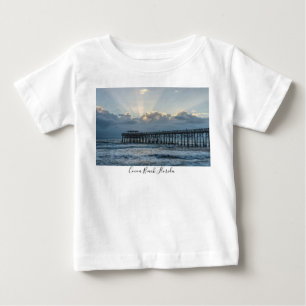 Para Bebê Passando Na Camiseta De Cacau